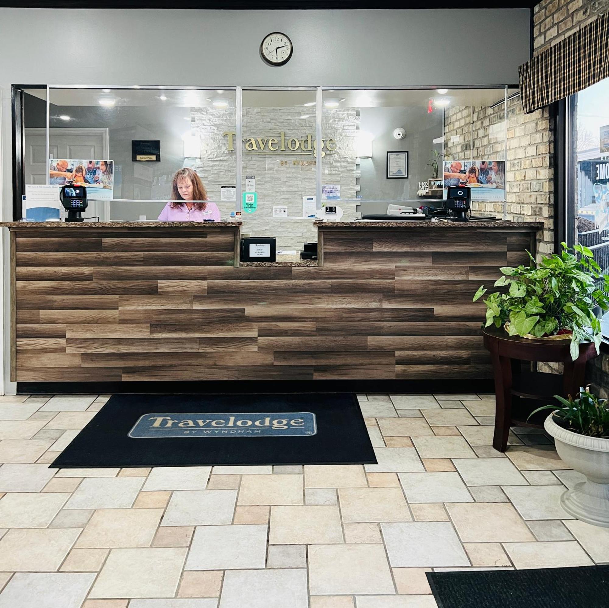 Travelodge By Wyndham Wytheville Buitenkant foto